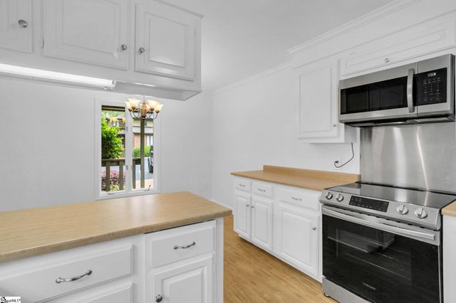 211 Ingleside Way, Greenville, SC 29615