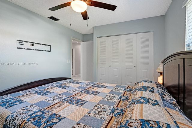 2252 SE Rainier Rd, Port St. Lucie, FL 34952