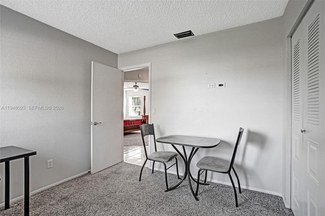 2252 SE Rainier Rd, Port St. Lucie, FL 34952