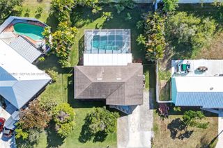 2252 SE Rainier Rd, Port St. Lucie, FL 34952