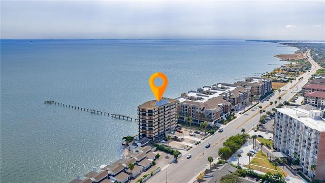 4500 Ocean Dr 4 B, Corpus Christi, TX 78412