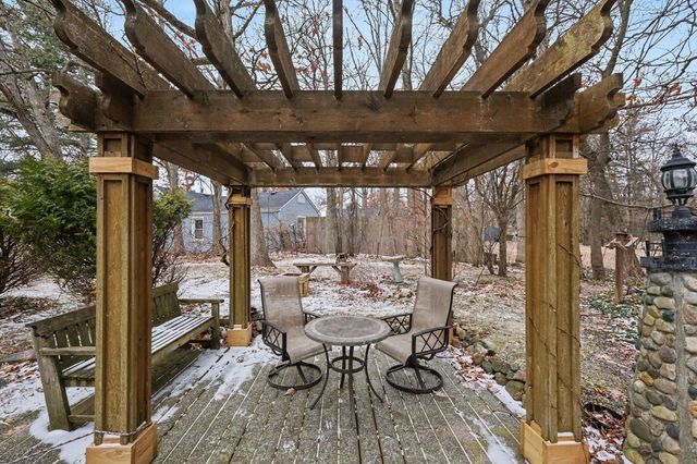 982 Woodworth Street Ne, Plainfield Twp, MI 49525