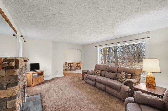 982 Woodworth Street Ne, Plainfield Twp, MI 49525