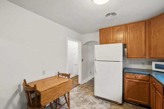 982 Woodworth Street Ne, Plainfield Twp, MI 49525