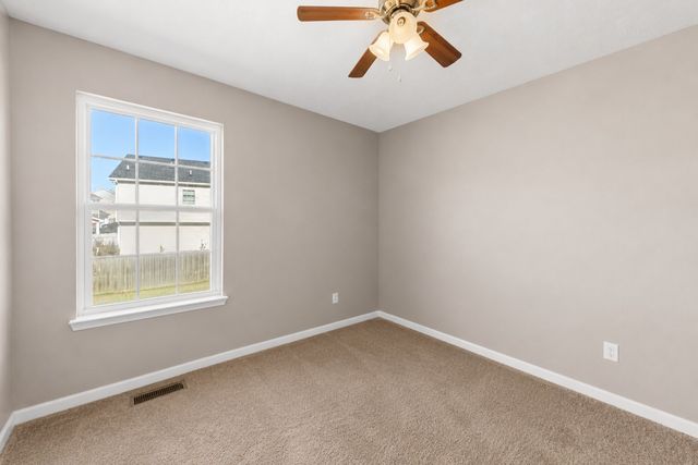 9018 Nathanael Dr, La Vergne, TN 37086