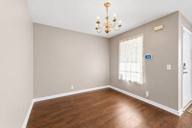 9018 Nathanael Dr, La Vergne, TN 37086