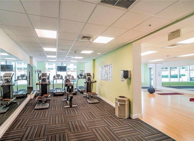 1750 N Bayshore Dr 1104, Miami, FL 33132