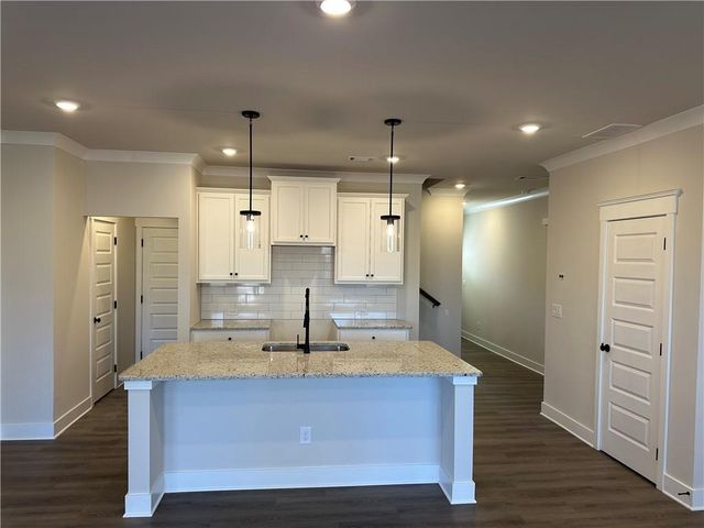 4175 Millstone Park Lane, Gainesville, GA 30504