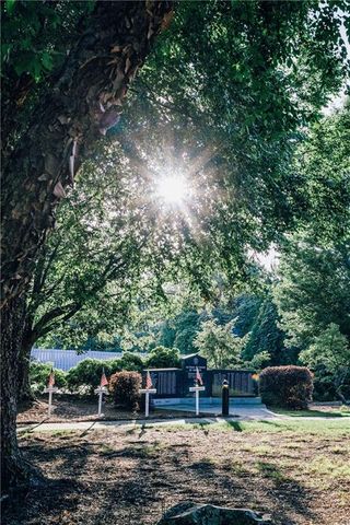 4175 Millstone Park Lane, Gainesville, GA 30504