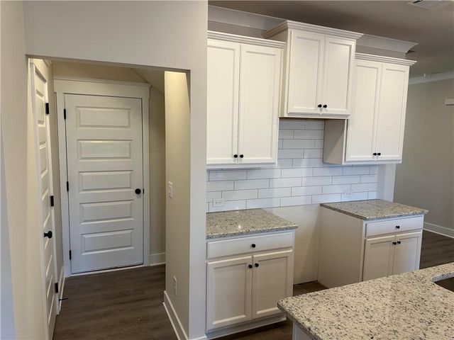 4175 Millstone Park Lane, Gainesville, GA 30504