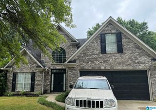 2000 OXFORD CIRCLE, Leeds, AL 35094