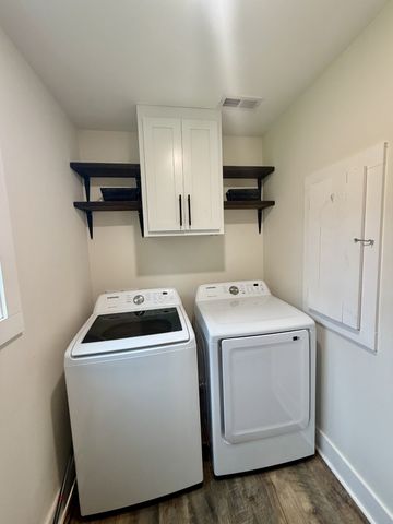 77 Oakwood Ave, Summertown, TN 38483