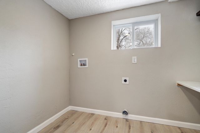 1008 Paz Del Valle Court NW, Albuquerque, NM 87114