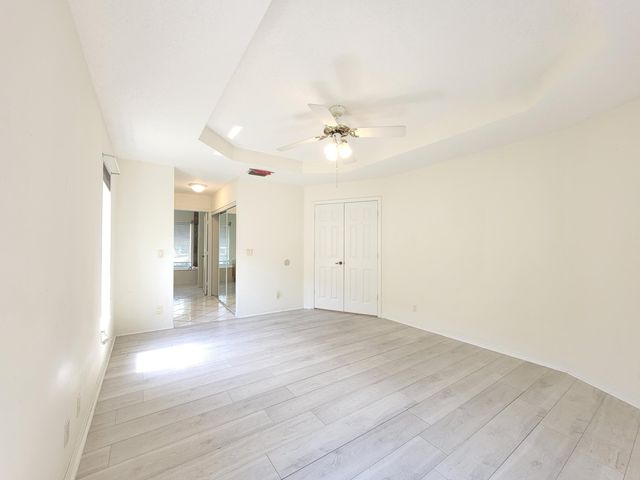 3041 Casa Rio Court, Riviera Beach, FL 33418