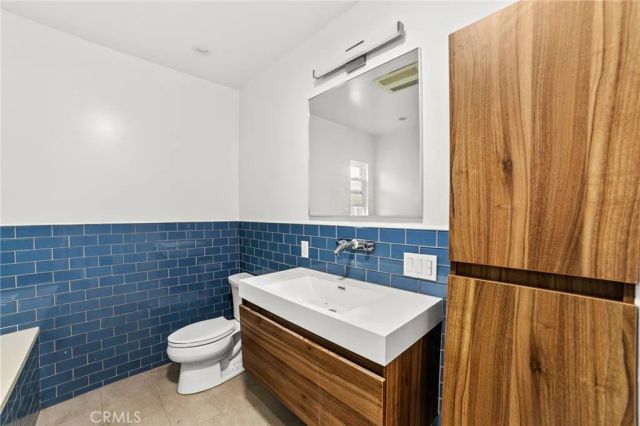 112 36th Street, Manhattan Beach, CA 90266