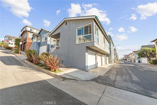 112 36th Street, Manhattan Beach, CA 90266