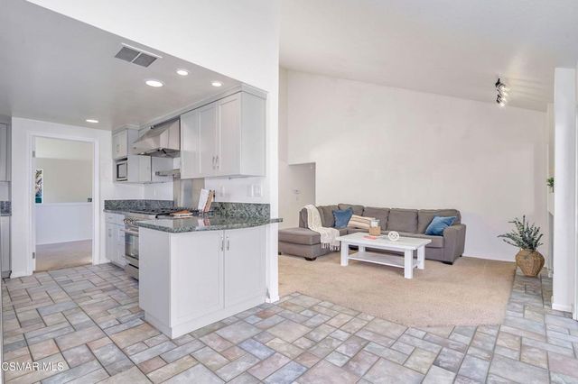 3125 Calusa Avenue, Simi Valley, CA 93063