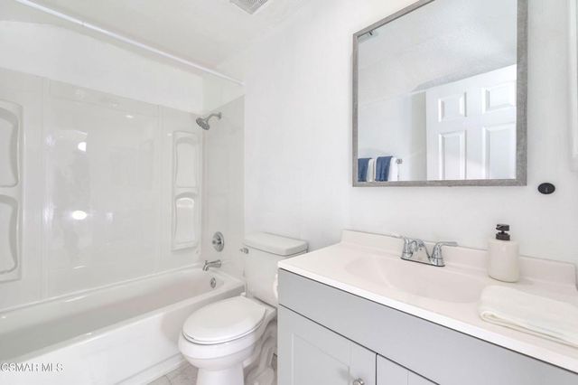 3125 Calusa Avenue, Simi Valley, CA 93063