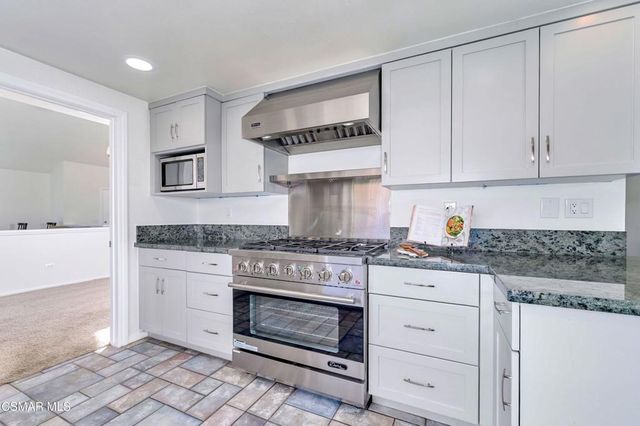 3125 Calusa Avenue, Simi Valley, CA 93063