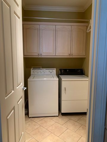 136 Nickolas Cir, Lebanon, TN 37087