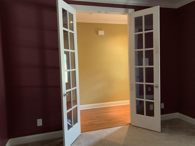 136 Nickolas Cir, Lebanon, TN 37087