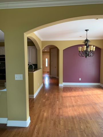 136 Nickolas Cir, Lebanon, TN 37087