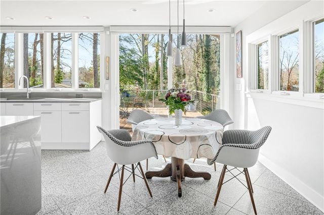 1291 Mary Dale SW Drive, Lilburn, GA 30047