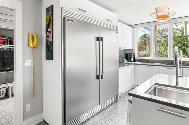 1291 Mary Dale SW Drive, Lilburn, GA 30047