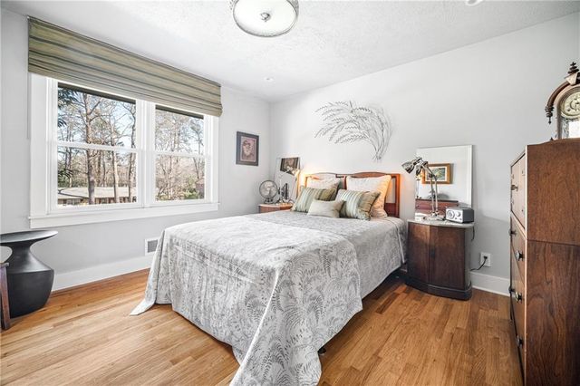 1291 Mary Dale SW Drive, Lilburn, GA 30047