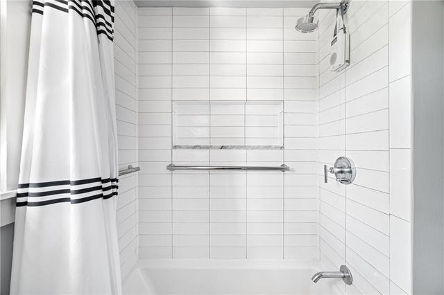 1291 Mary Dale SW Drive, Lilburn, GA 30047