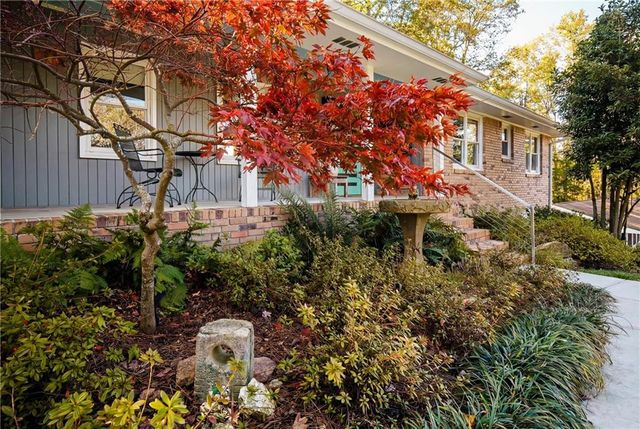 1291 Mary Dale SW Drive, Lilburn, GA 30047