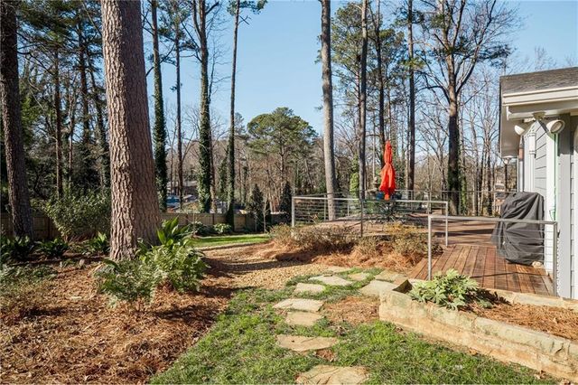 1291 Mary Dale SW Drive, Lilburn, GA 30047