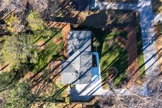 1291 Mary Dale SW Drive, Lilburn, GA 30047