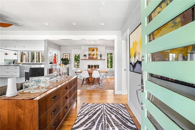 1291 Mary Dale SW Drive, Lilburn, GA 30047