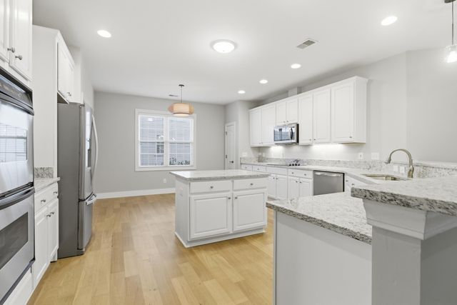 2206 Magnolia Meadows Drive, Mount Pleasant, SC 29464