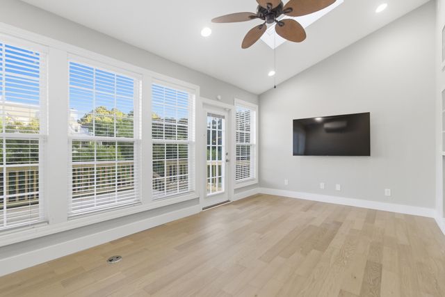 2206 Magnolia Meadows Drive, Mount Pleasant, SC 29464