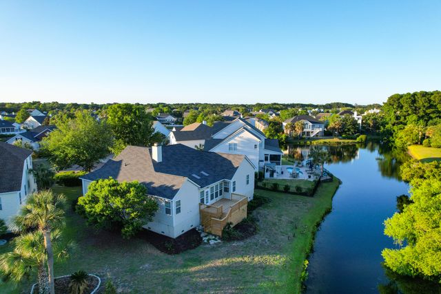 2206 Magnolia Meadows Drive, Mount Pleasant, SC 29464