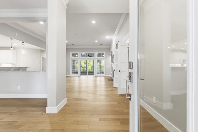 2206 Magnolia Meadows Drive, Mount Pleasant, SC 29464