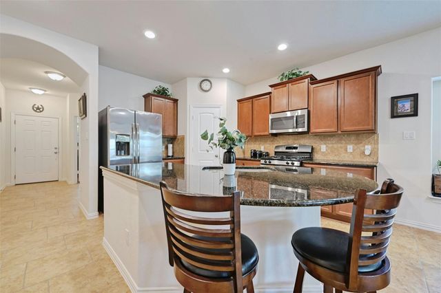 265 Shale CIR, Buda, TX 78610