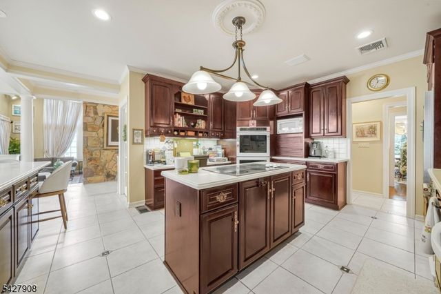 67 Mallard Dr, Allamuchy Twp., NJ 07840