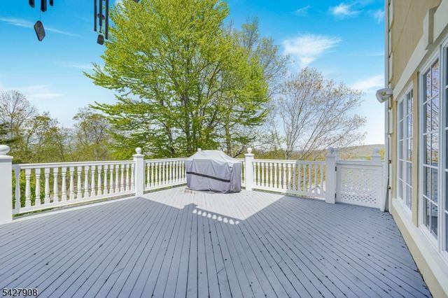67 Mallard Dr, Allamuchy Twp., NJ 07840