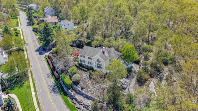 67 Mallard Dr, Allamuchy Twp., NJ 07840