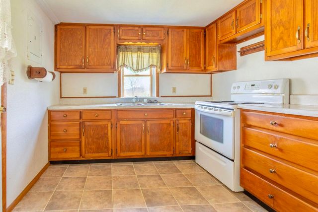 1544 Kelsey Road, Monticello, KY 42633