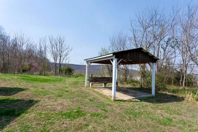 1544 Kelsey Road, Monticello, KY 42633