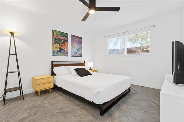1422 Collier ST 103, Austin, TX 78704