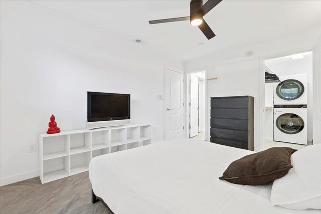 1422 Collier ST 103, Austin, TX 78704