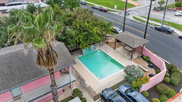 1422 Collier ST 103, Austin, TX 78704