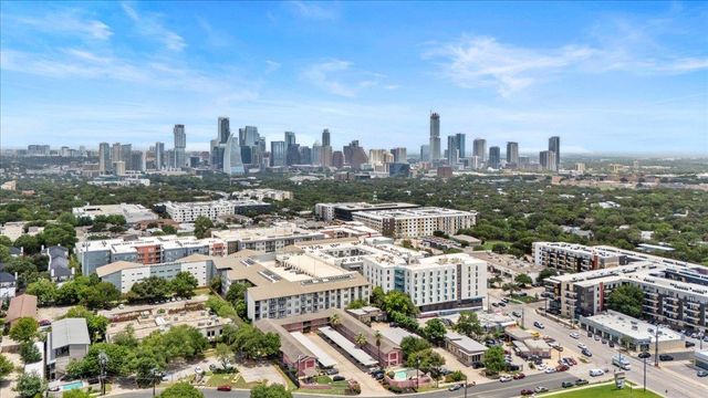 1422 Collier ST 103, Austin, TX 78704