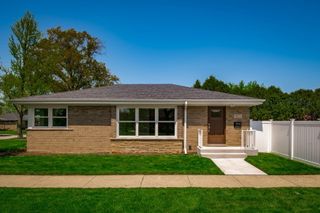 425 W Madison Street, Elmhurst, IL 60126