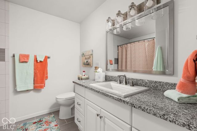 2211 Van Ness Place, Indianapolis, IN 46240